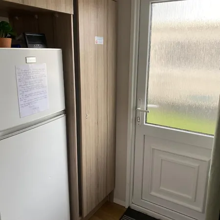 Surfshack Caravan Mh19d Manor House Park